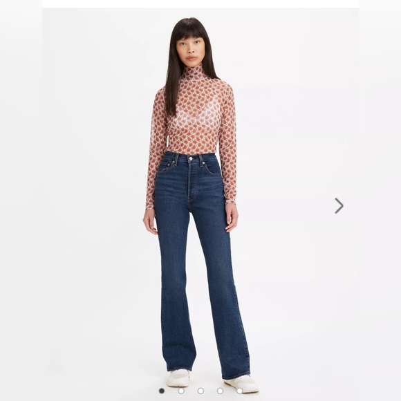 Levi Ribcage Bootcut - Picture 6 of 7